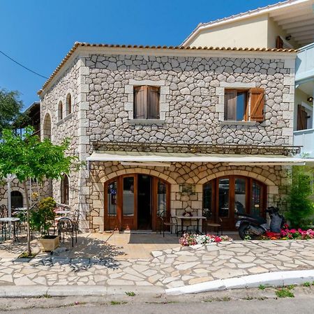 Averto Lefkada City Bagian luar foto