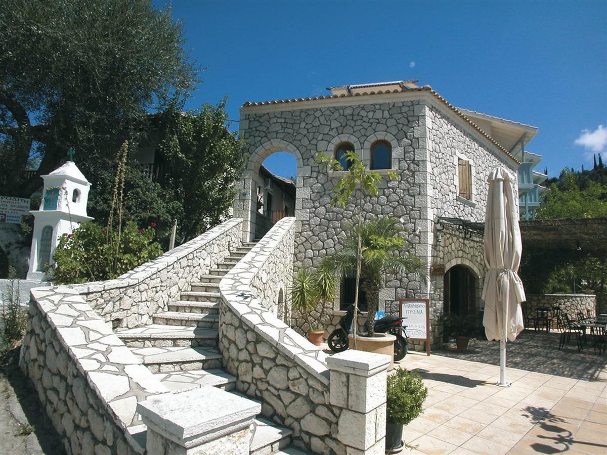 Averto Lefkada City Bagian luar foto