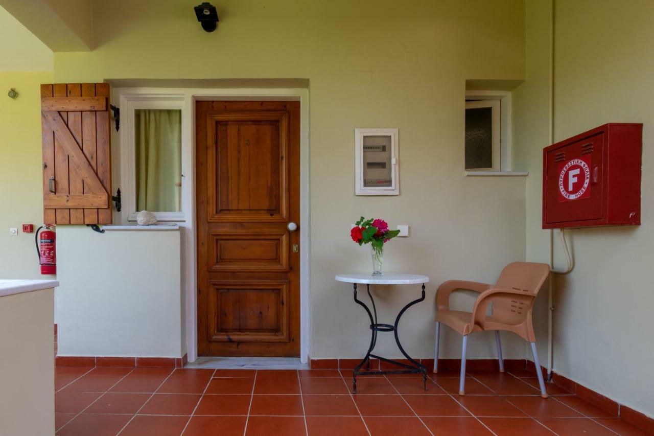 Averto Lefkada City Bagian luar foto
