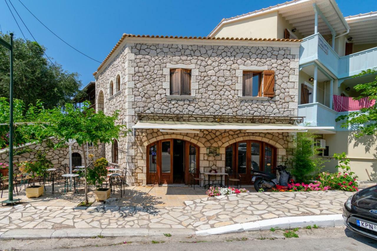 Averto Lefkada City Bagian luar foto