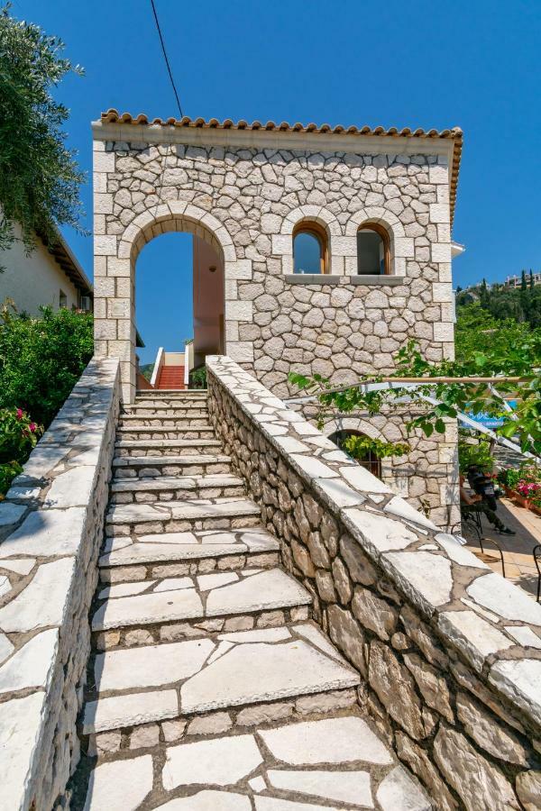 Averto Lefkada City Bagian luar foto
